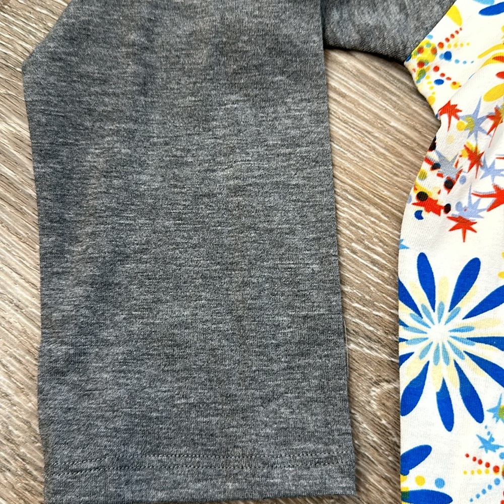 Lularoe Randy Tee - Picture 3 of 4